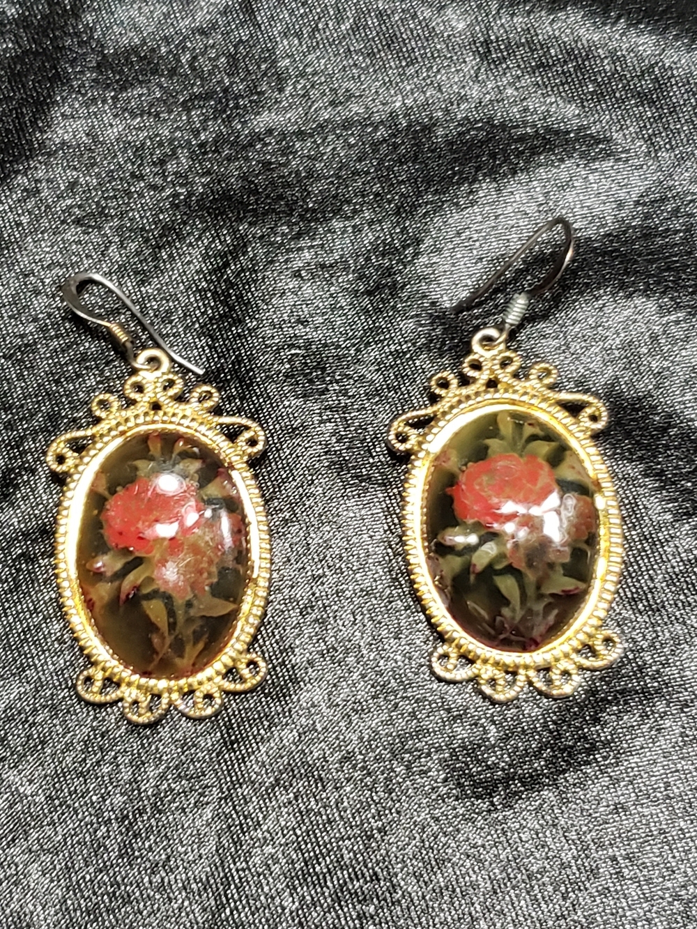 Vintage Oval Red Rose Hook Earrings